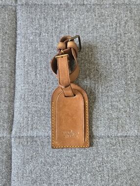 Authentic Louis Vuitton Leather Luggage Tag With Belt Poinette